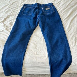 Cowboy Cut Wrangler Men’s Jeans